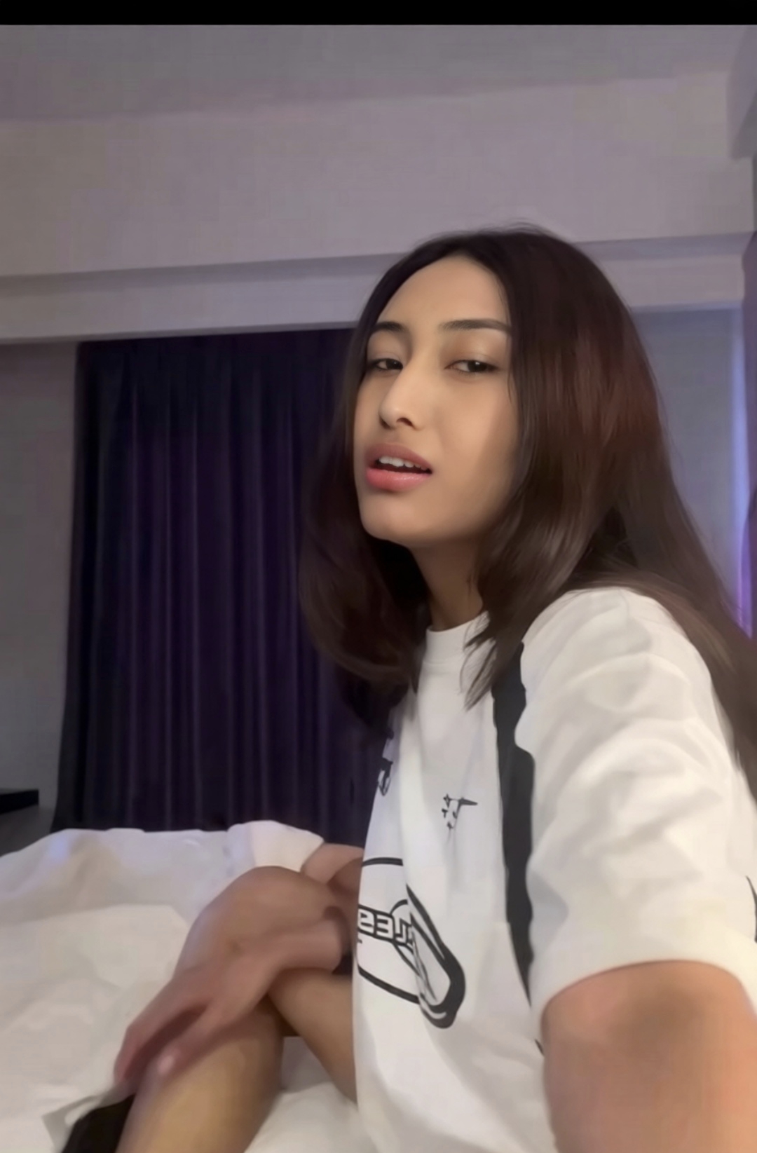 bawa ayang ke hotel