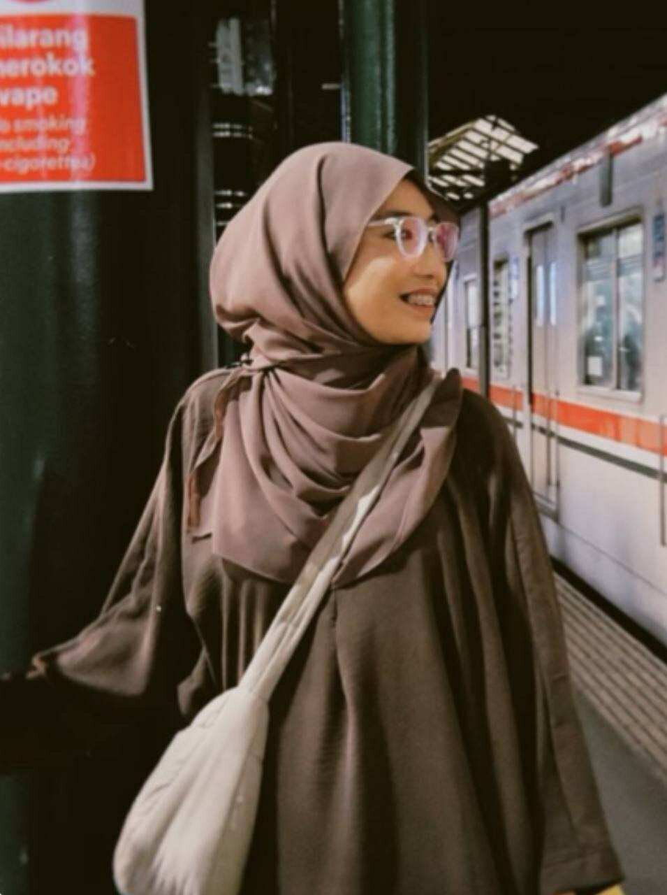 hijab ajak ayang kekosan
