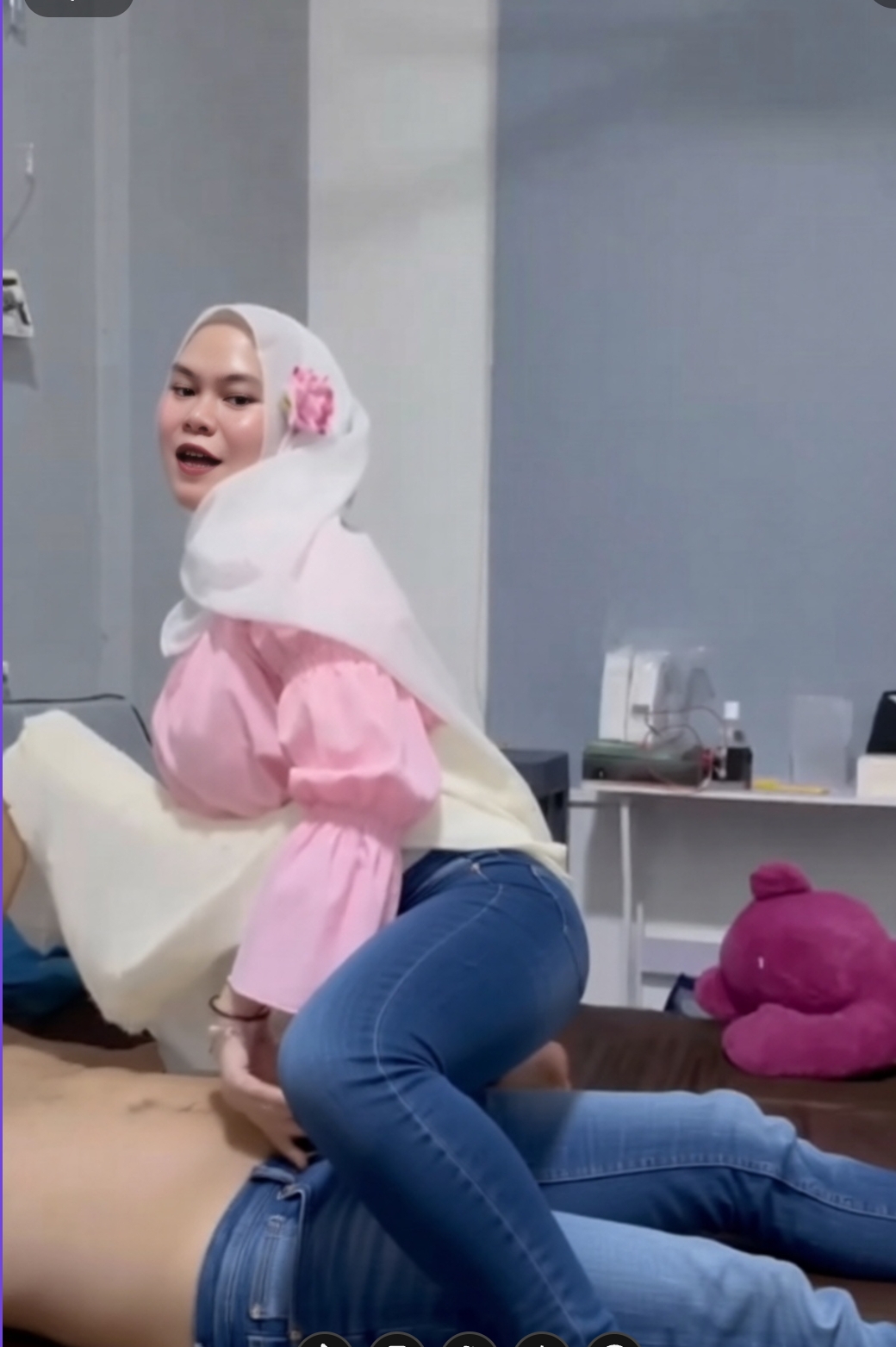hijaber yang lagi viral
