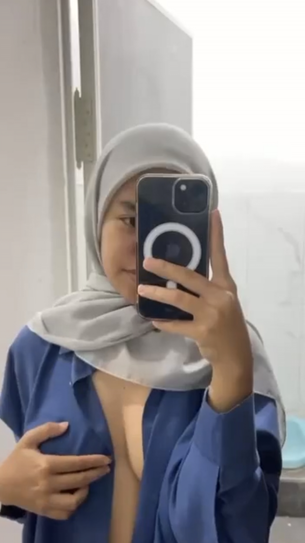 ukhti pamer hp
