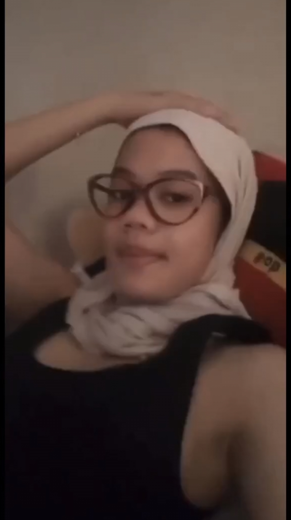 hijab crt muka