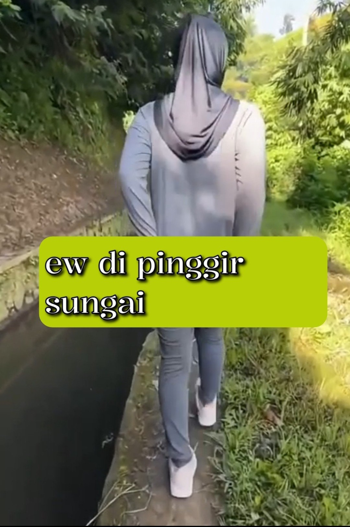 hijab outdoor